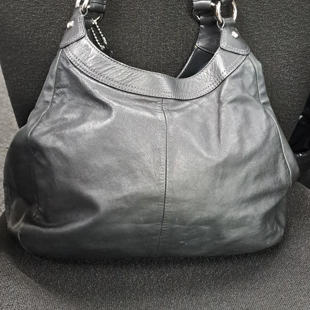 Coach Soho Lynn Hobo Shoulder Bag Y2k - Picture 8 of 16